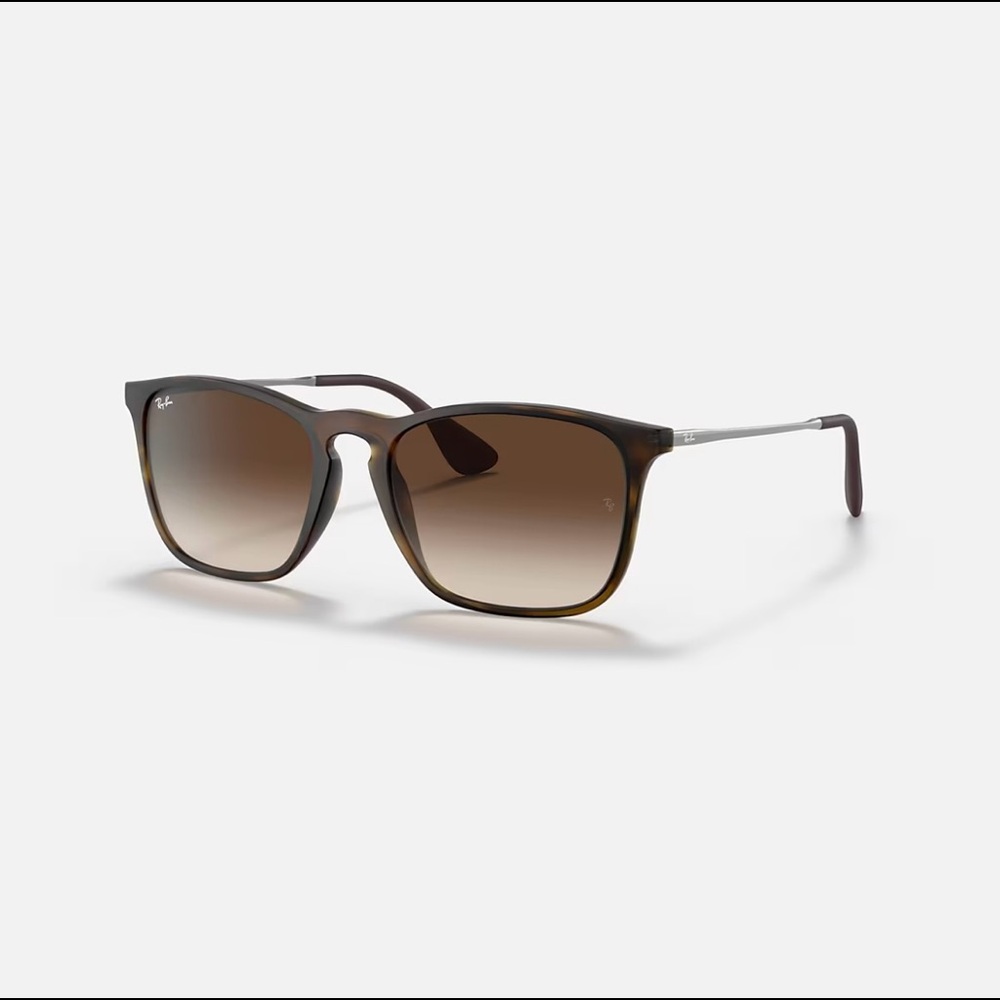 Ray Ban “Chris”